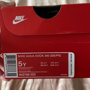 Nike Aqua Sock 360